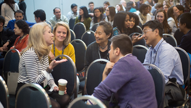 Group discussing at Neuroscience 2017