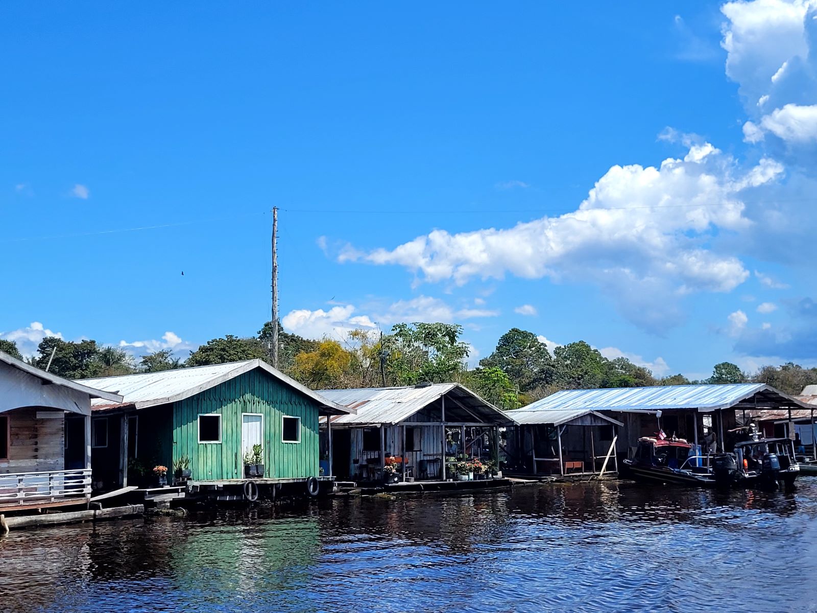 Floating Houses
